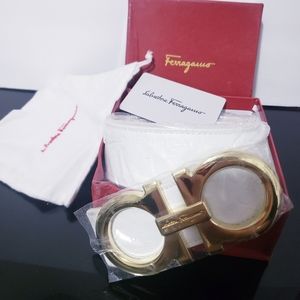 Salvatore Ferragamo Belt size 30-34